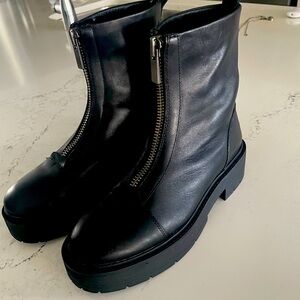 Geox Spherica Chelsea combat leather boot front zipper, worn once.